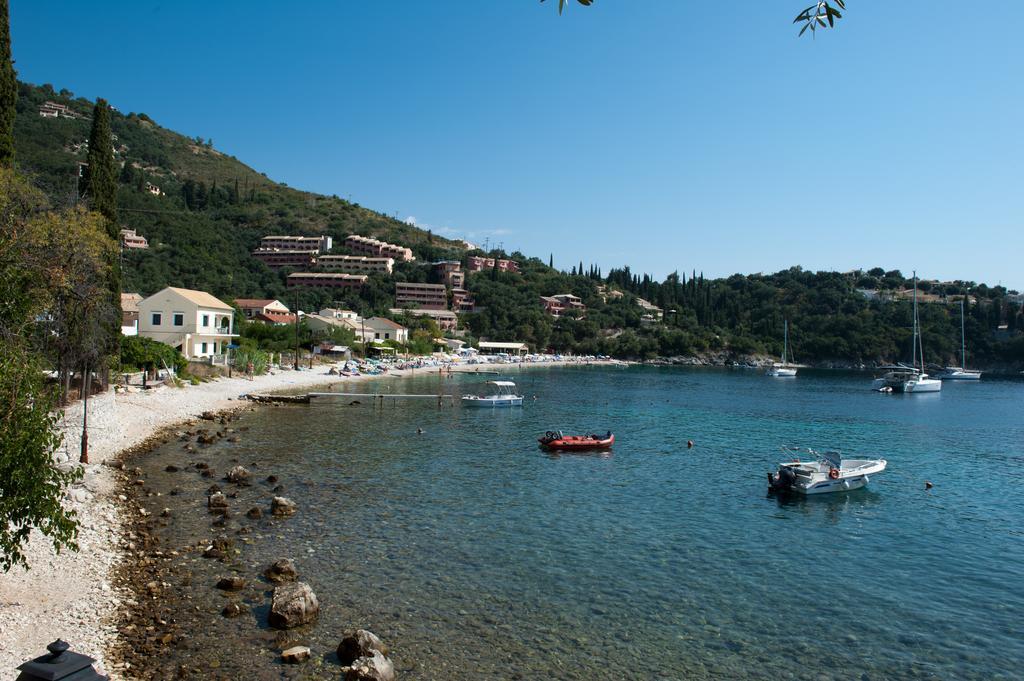 Daire Rita & Helena Kalami (Corfu)